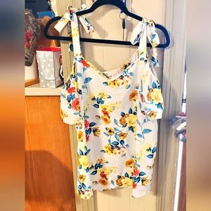 Sweet Adelyn  Off Shoulder Blouse Size 3x. NWOT